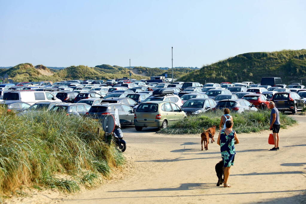 Drukte in Zandvoort door warme weer