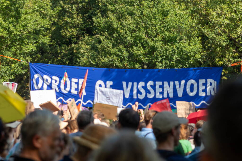 XR-demonstranten verzamelen zich voor nieuwe grote demonstratie