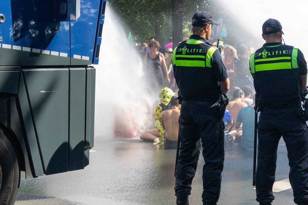 XR-demonstranten verzamelen zich voor nieuwe grote demonstratie