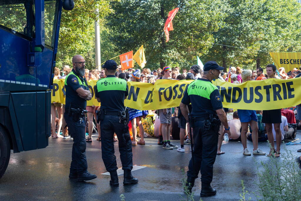 XR-demonstranten verzamelen zich voor nieuwe grote demonstratie