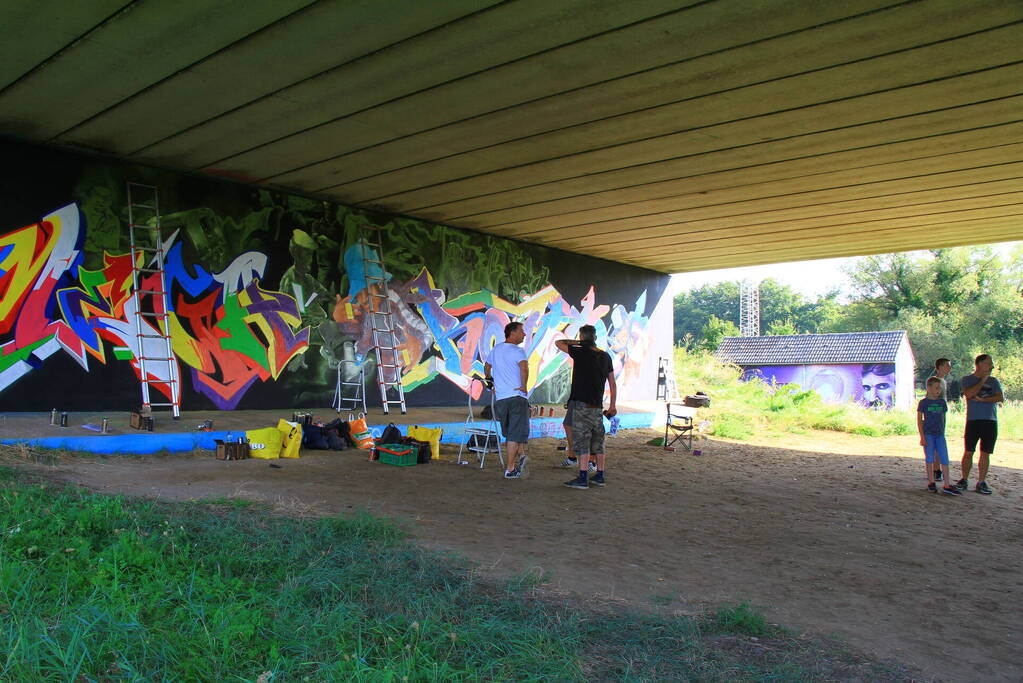 Graffitispuiters trekken veel bekijks