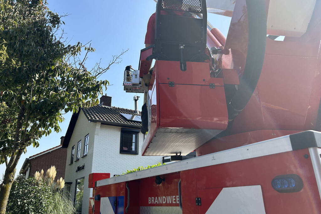 Brandweer ingezet voor mogelijke kat in schoorsteen