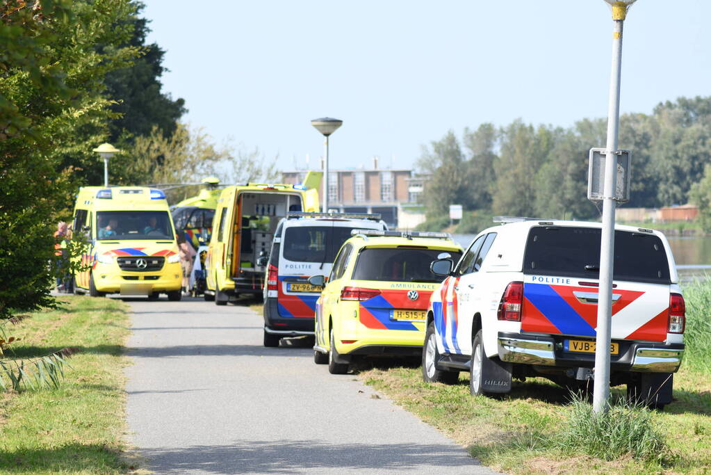 Persoon zwaargewond bij waterongeval