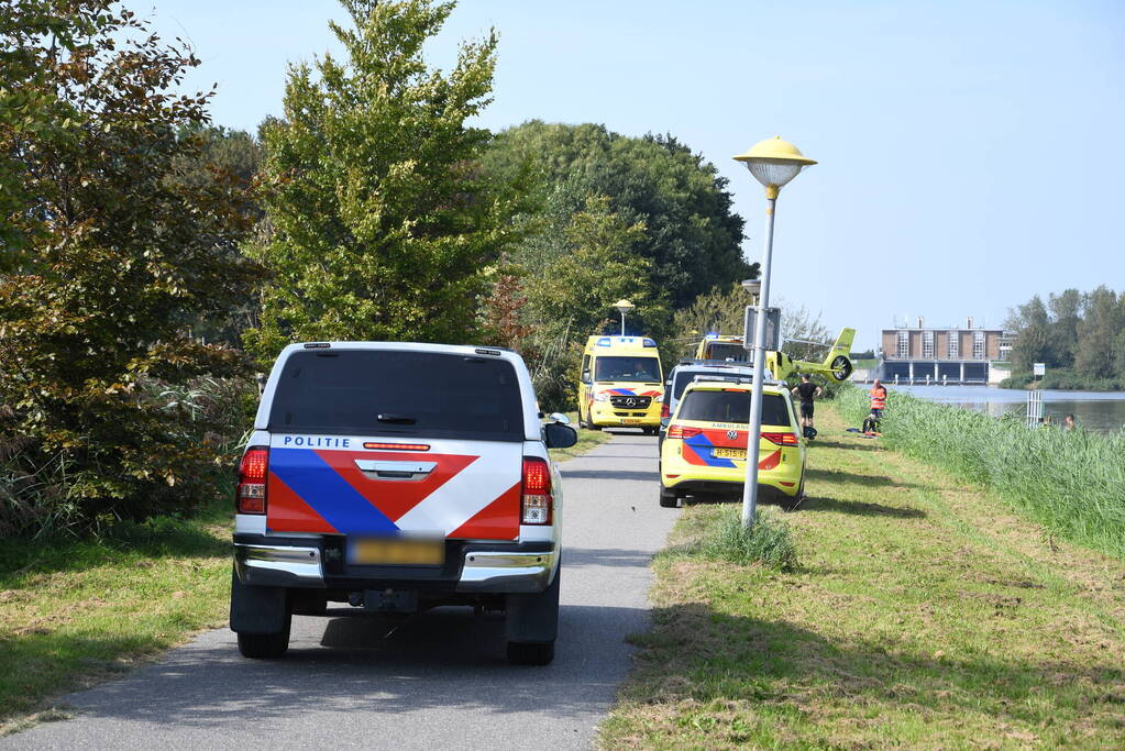 Persoon zwaargewond bij waterongeval