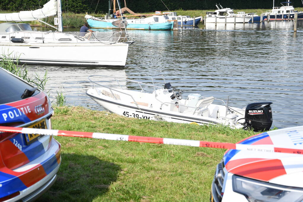 Persoon zwaargewond bij waterongeval