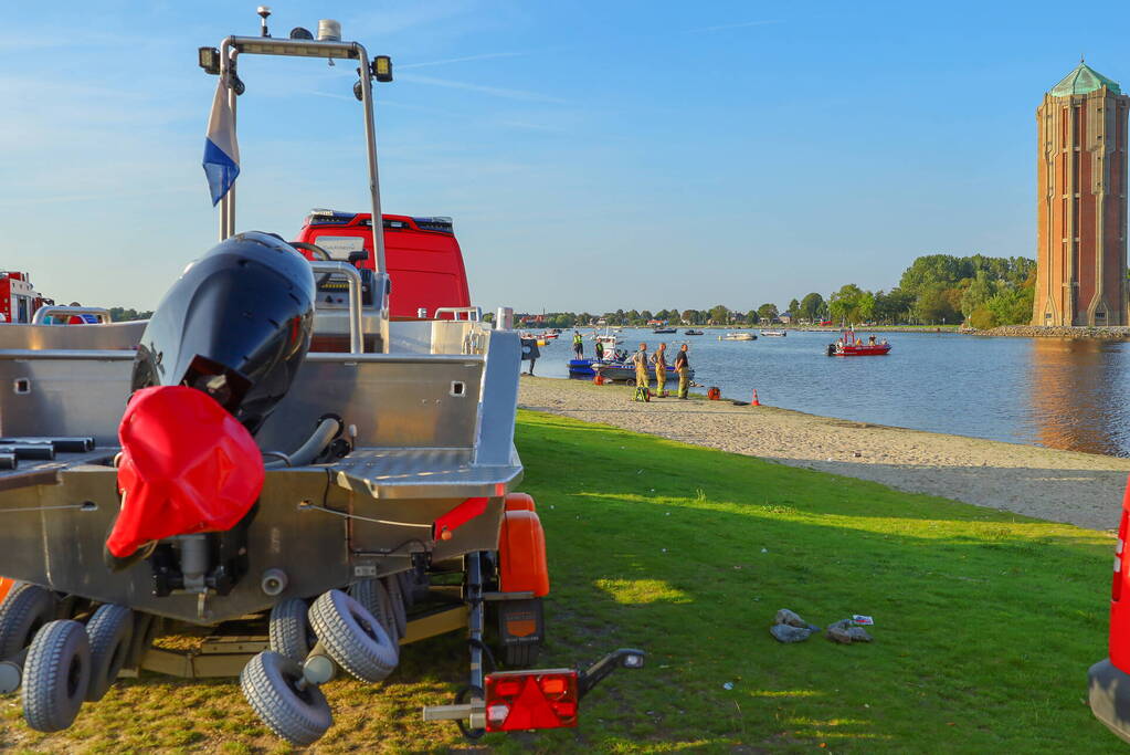 Grote zoekactie naar vermiste man in water