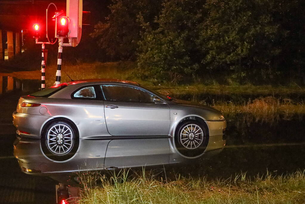 Auto's gestrand vanwege hevige regenval