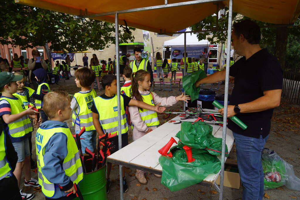 Scholeneditie van World Clean Up Day van start gegaan