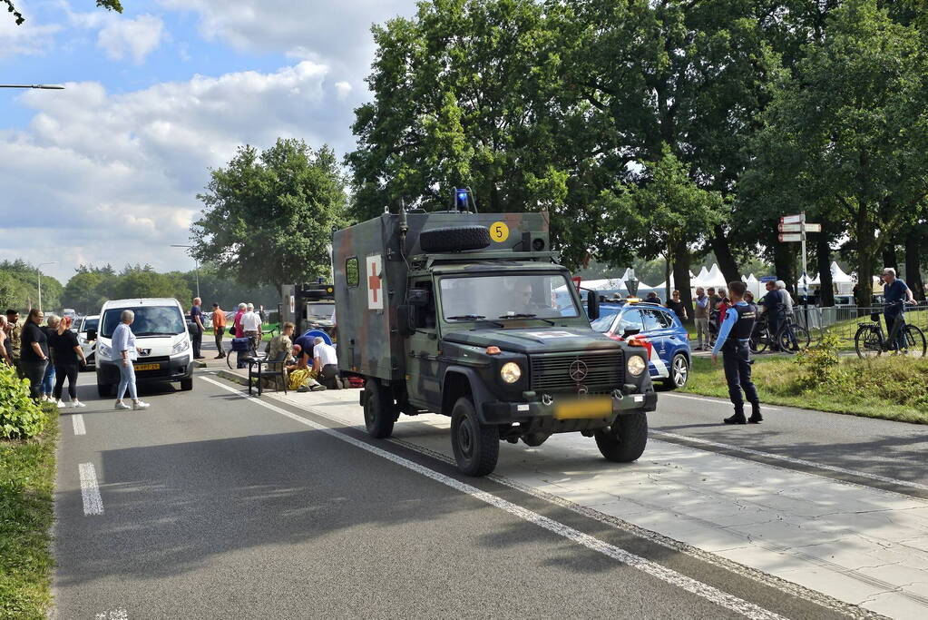 Ernstig ongeval tussen bestelbus en fietser, bestuurder onder invloed