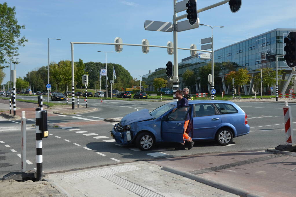 Flinke schade bij ongeval op kruising