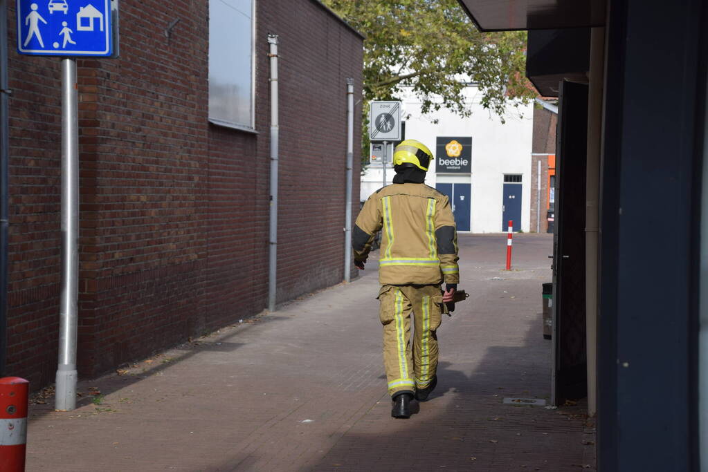 Brandweer inzet vanwege verbranden karton