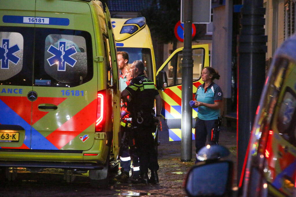 Traumateam assisteert ambulancedienst bij medische noodsituatie