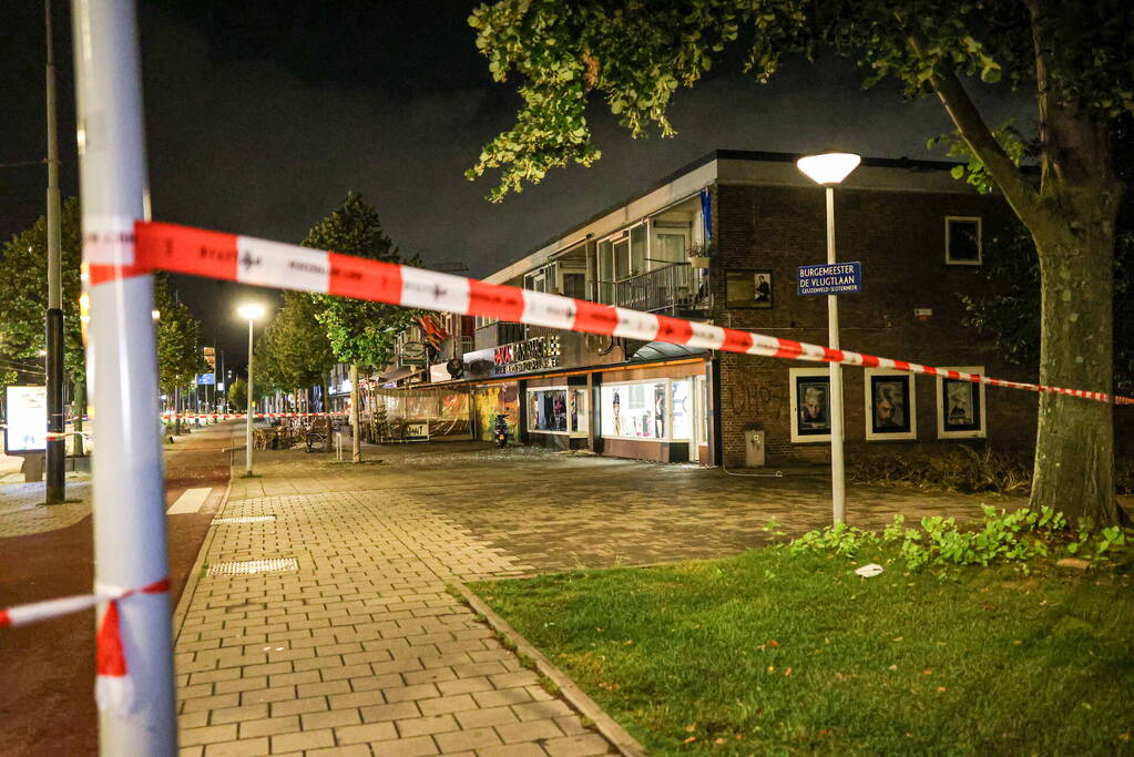 Kapperszaak beschadigd door explosie