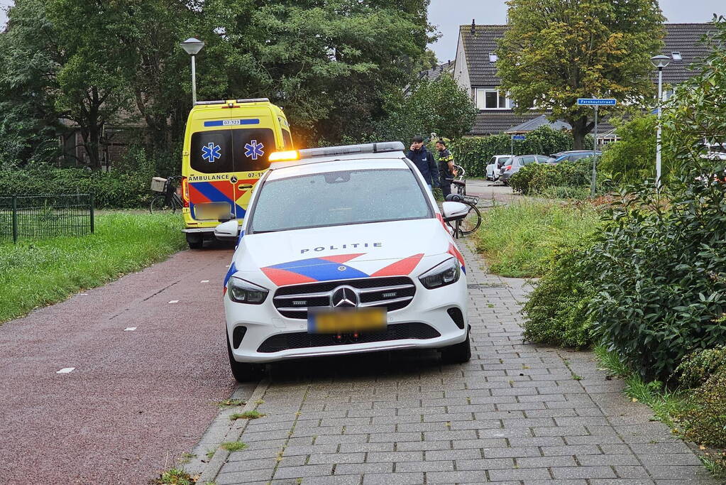 Fietsers ten val door nat wegdek