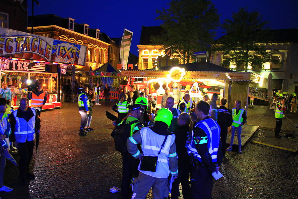 Grote brandoefening op kermis