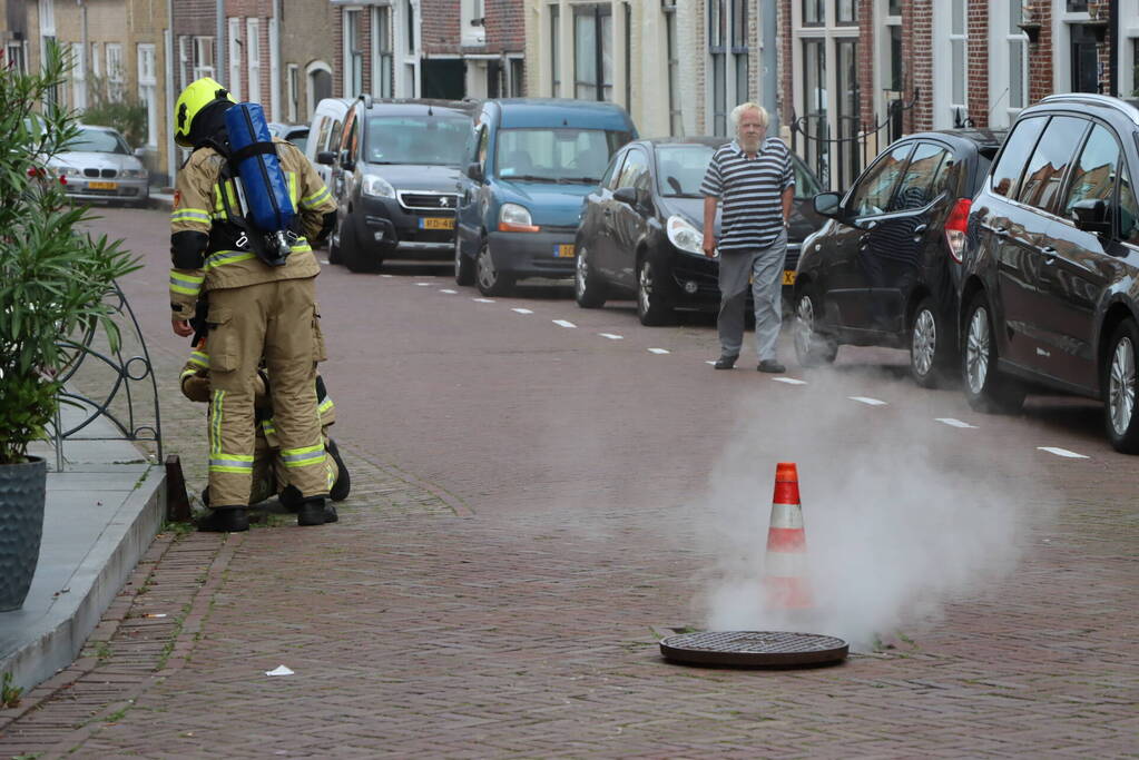 Brandweer ingezet voor rookontwikkeling in riool