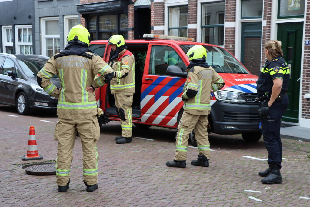 Brandweer ingezet voor rookontwikkeling in riool