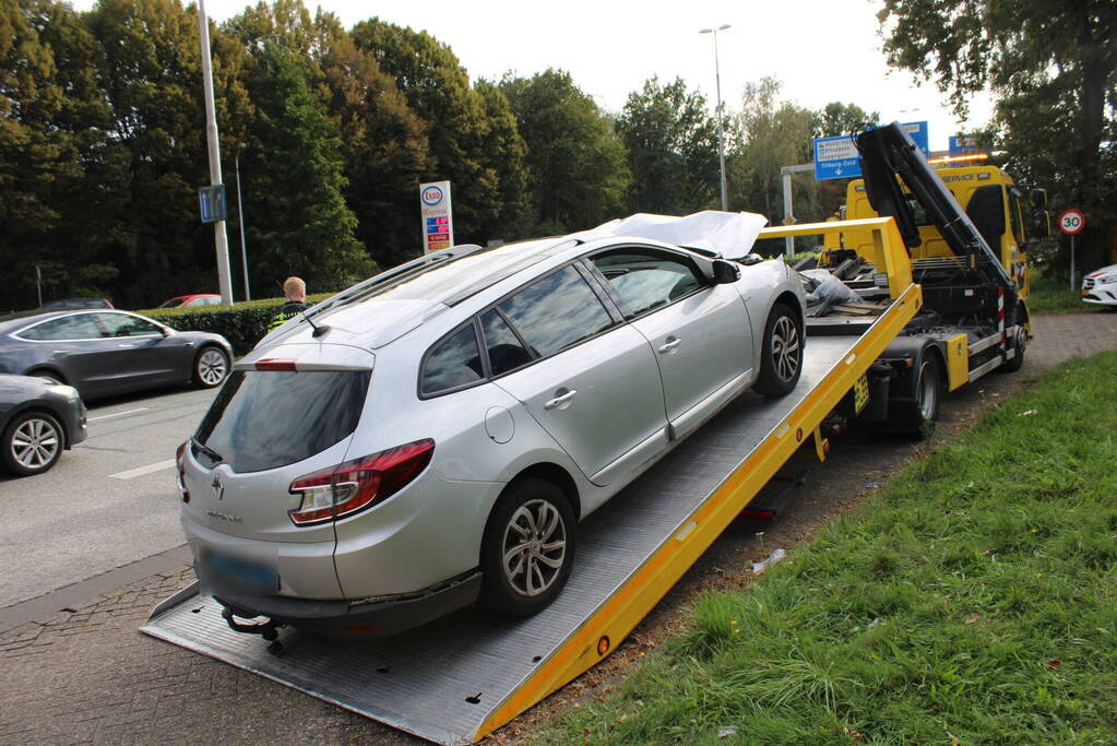 Vijf personenauto's betrokken bij aanrijding