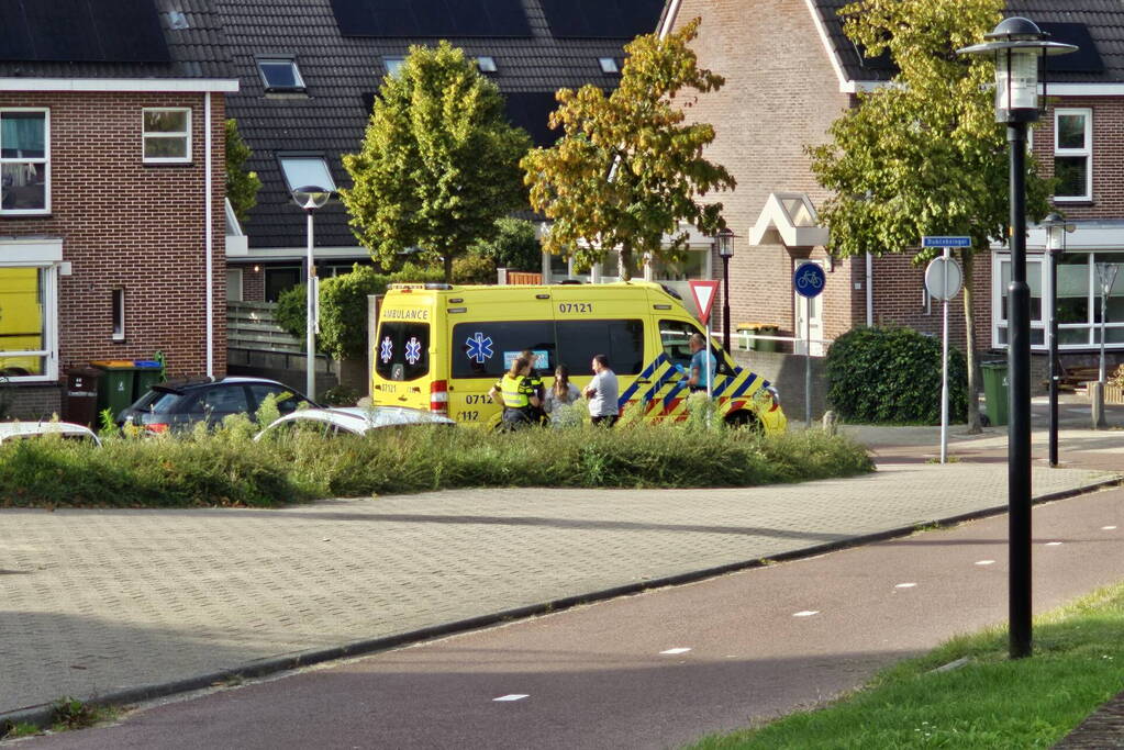 Fietser in botsing met personenauto