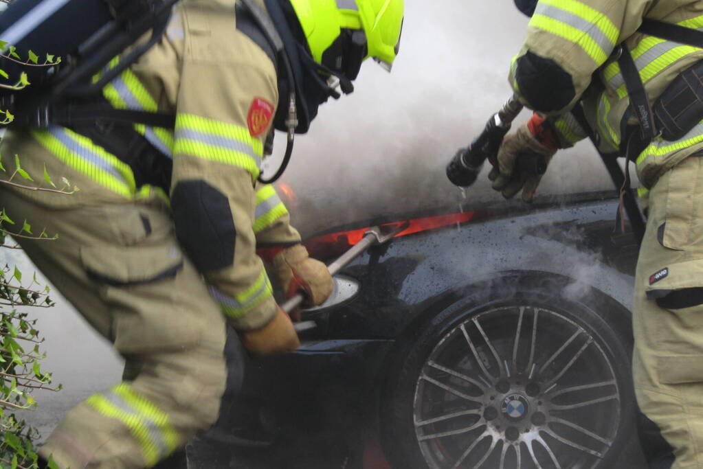 Auto flink beschadigd door brand