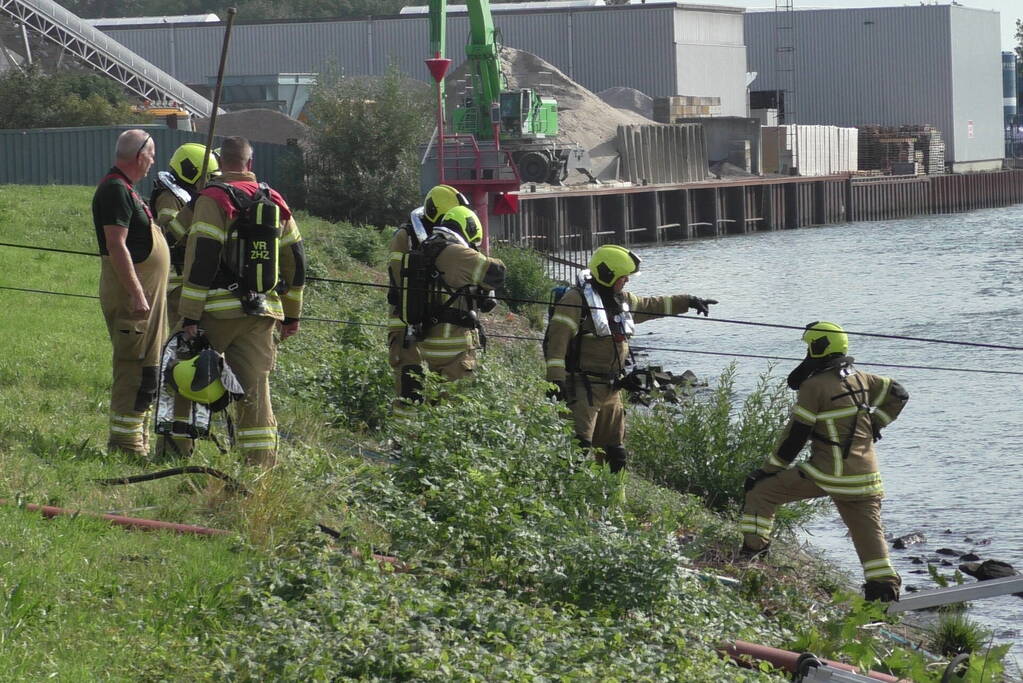 Flinke rookontwikkeling bij brand in plezierboot