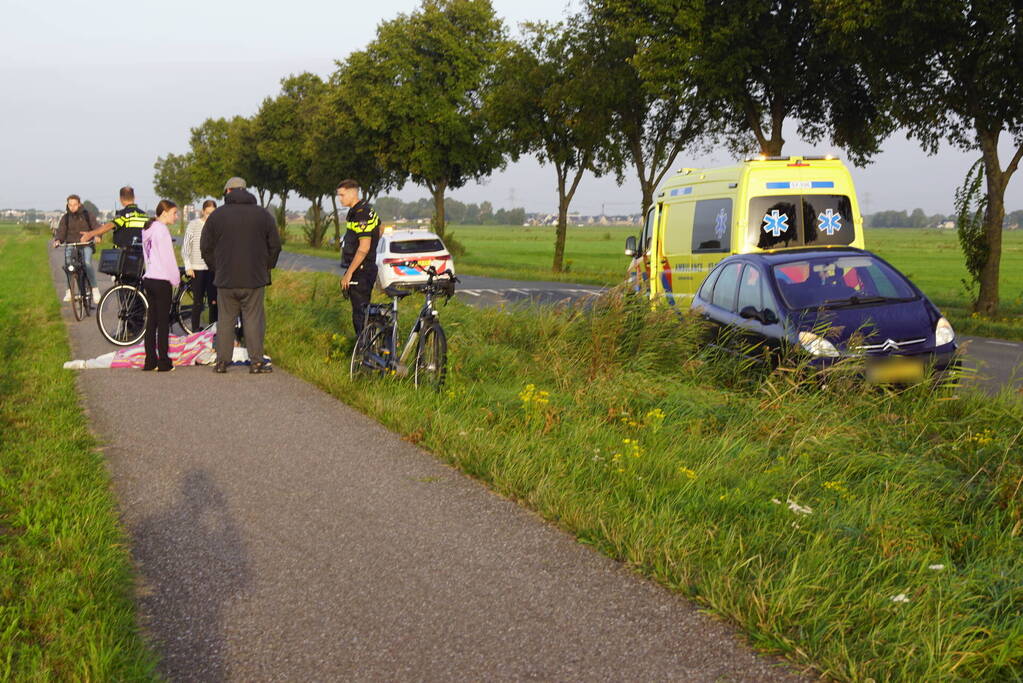 Dame gewond bij ongeval op fietspad