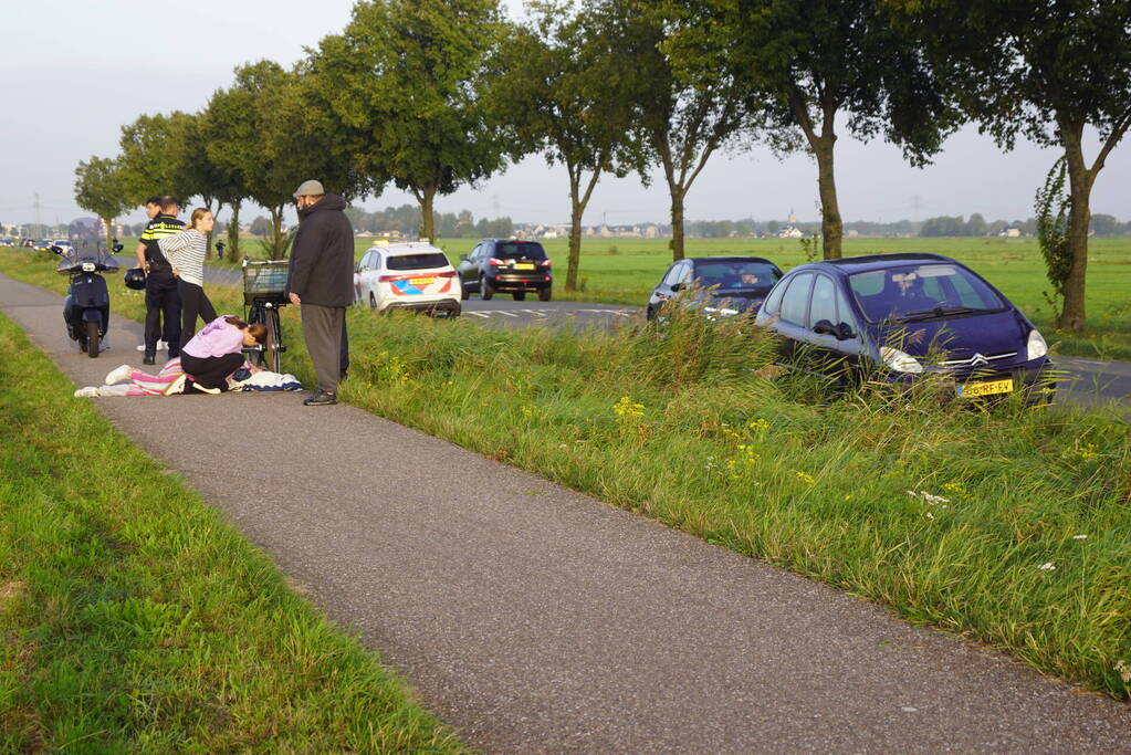 Dame gewond bij ongeval op fietspad