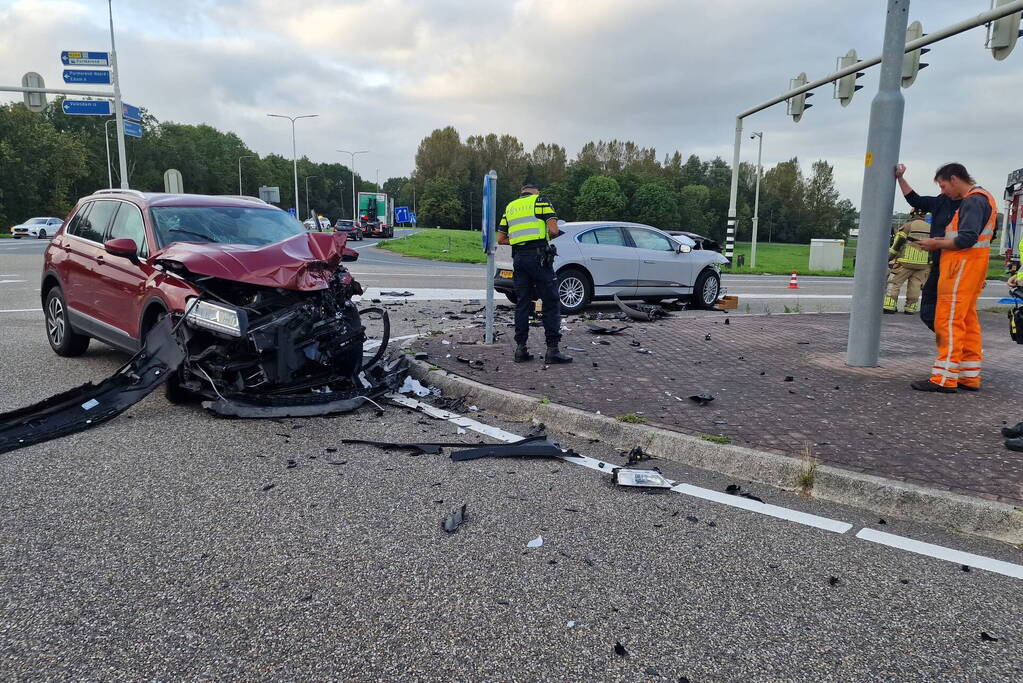 Flinke schade bij frontale botsing