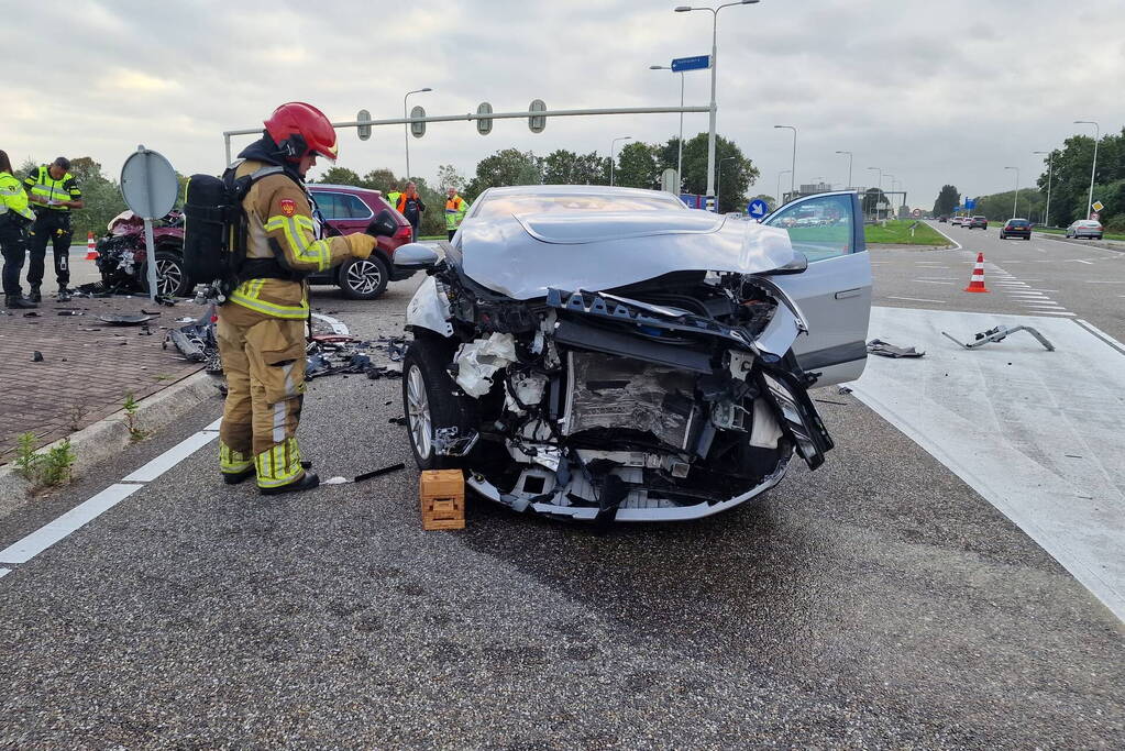 Flinke schade bij frontale botsing