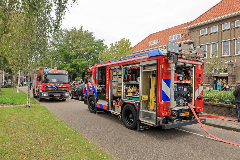 Bedrijfspand ontruimd vanwege brand