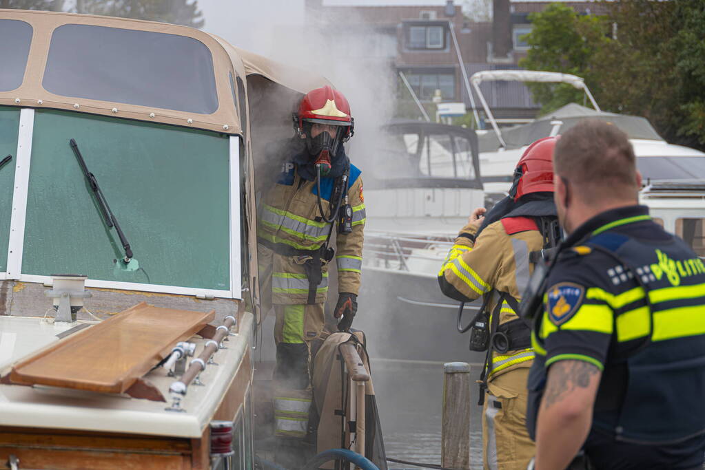 Brand aan boord van plezierjacht