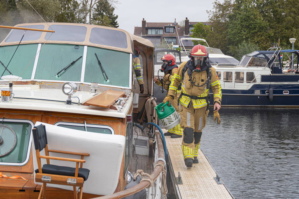 Brand aan boord van plezierjacht