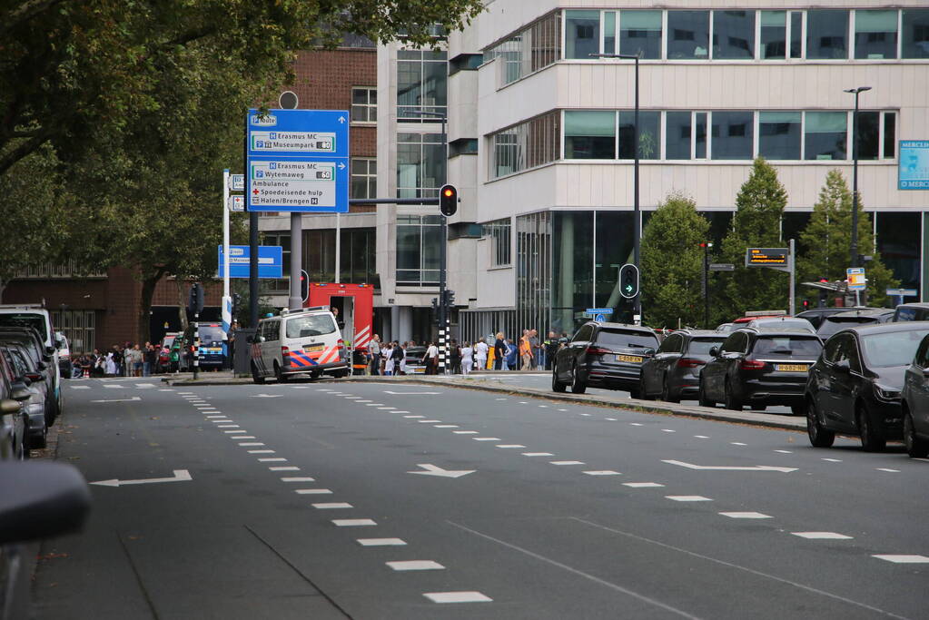 Twee gewonden bij twee schietpartijen