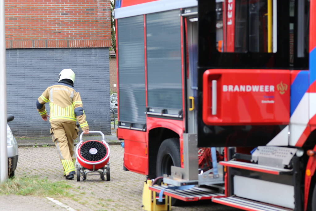 Brand op balkon snel onder controle