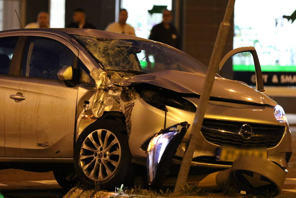 Ravage en gewonden bij aanrijding met motor