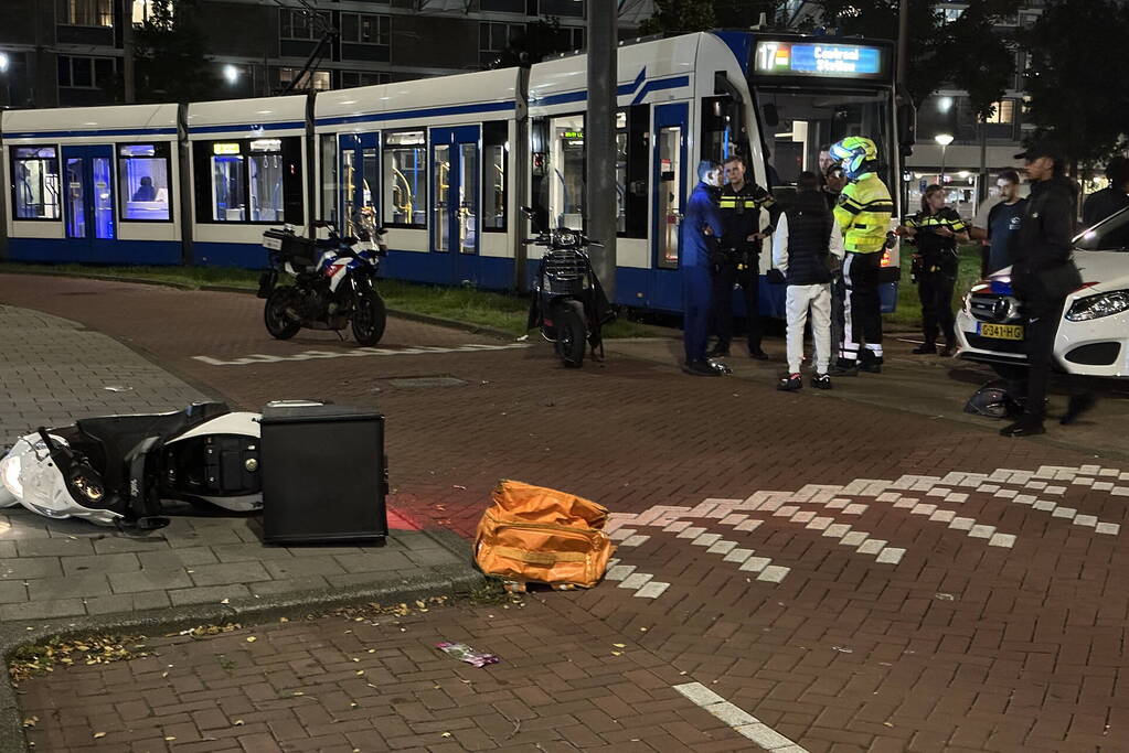 Scooterrijder onderuit bij ongeval