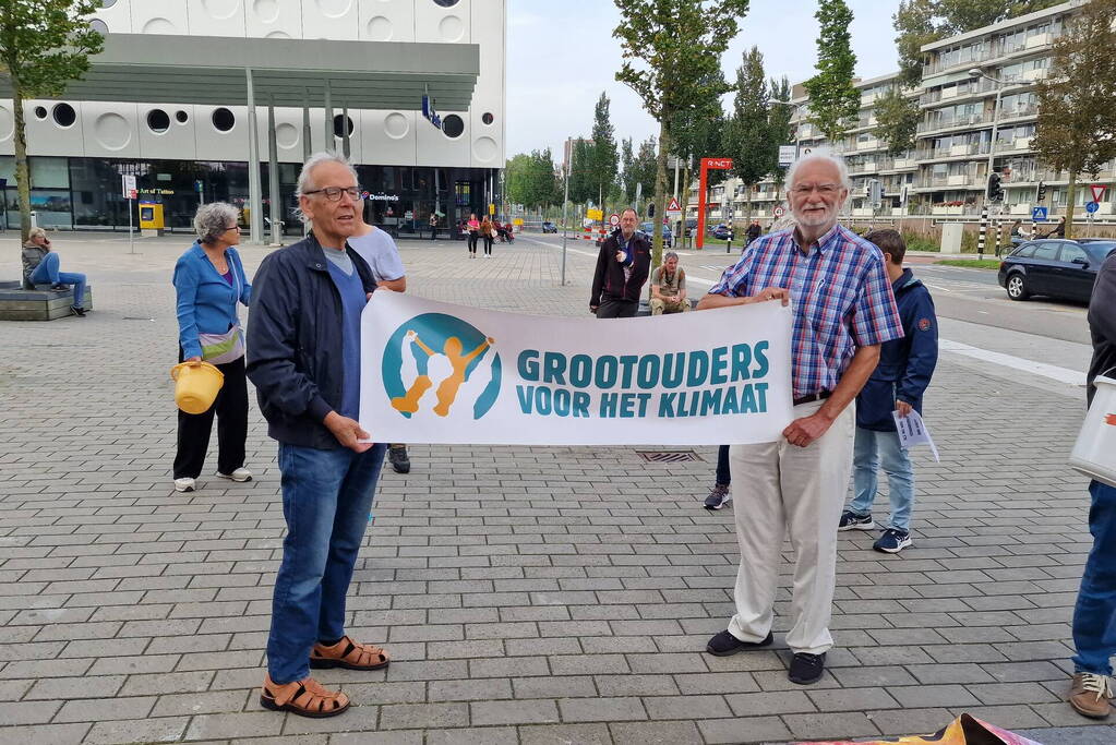 Demonstratie door XR voor gemeentehuis