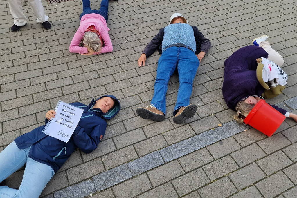 Demonstratie door XR voor gemeentehuis