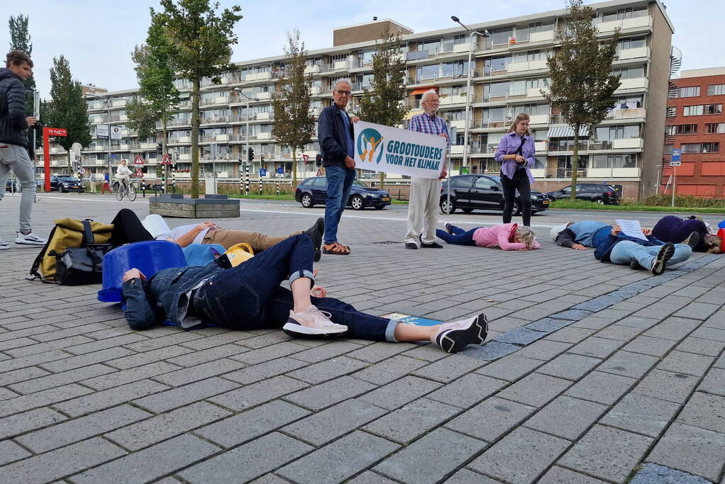 Demonstratie door XR voor gemeentehuis