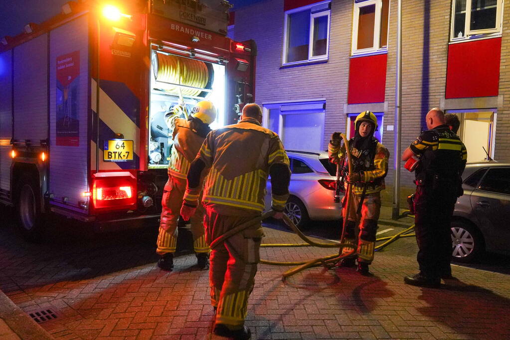 Brand bij woning snel onder controle