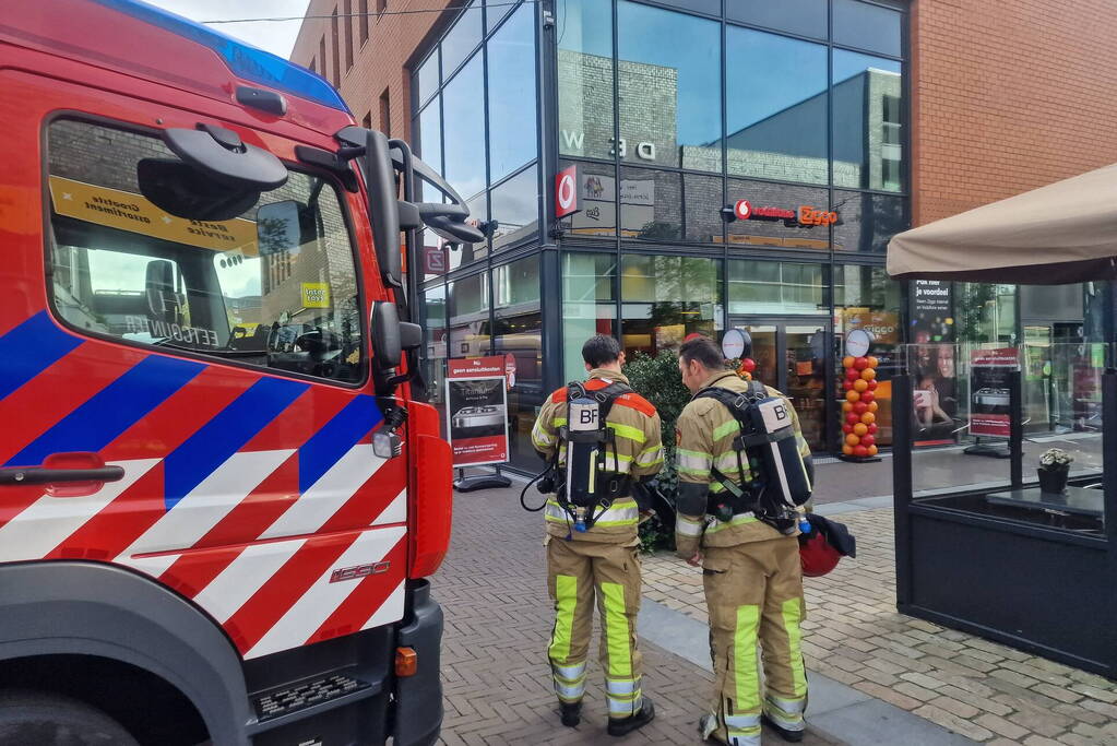 Omgeving afgezet tijdens onderzoek naar vreemde lucht