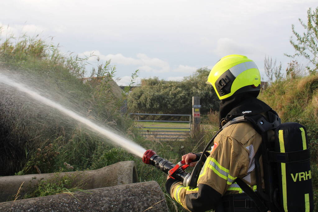 Bermbrand snel onder controle