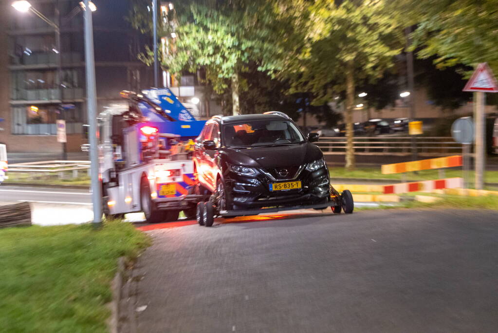 Groot onderzoek naar aantreffen explosieven bij auto en scooter