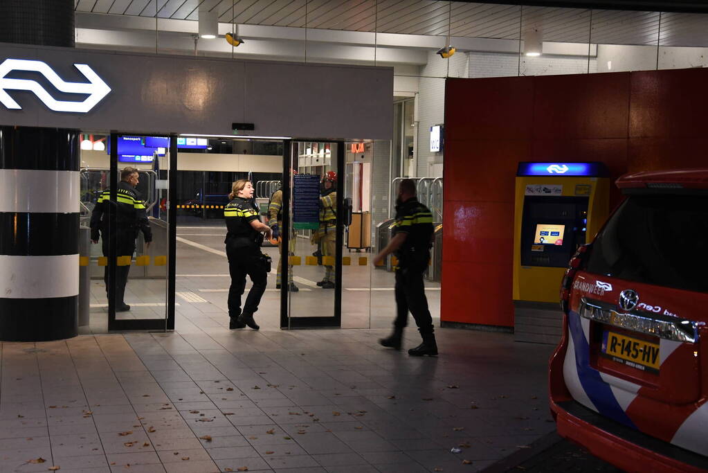 Inzet hulpdiensten voor incident in station