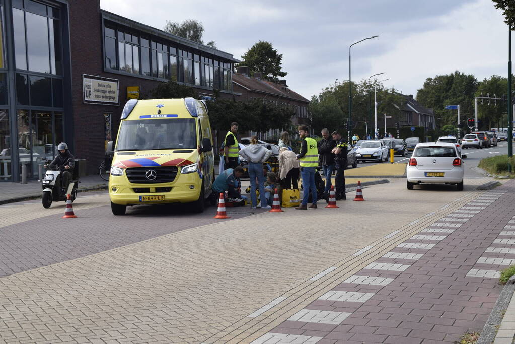 Fietser gewond bij aanrijding met auto