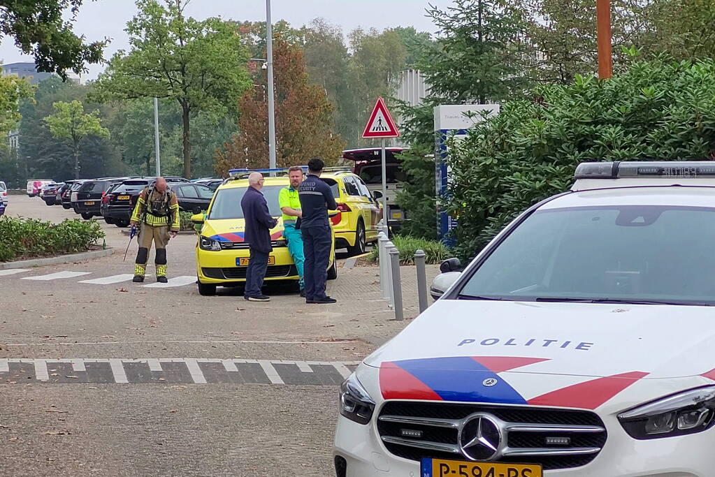 Gebouw universiteit ontruimd door vreemde lucht