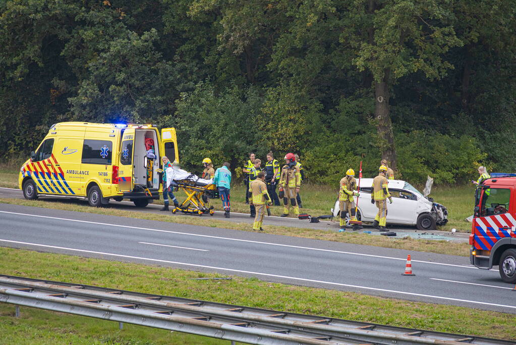 Flinke ravage nadat bestuurder in slaap valt