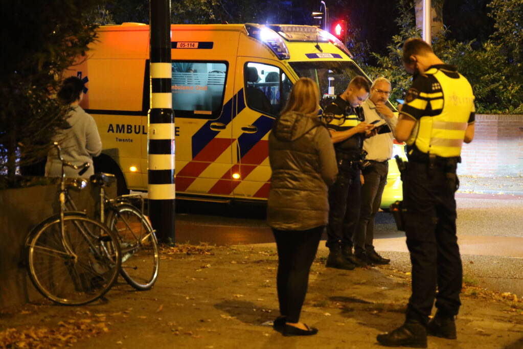 Fietser gewond bij aanrijding met taxi