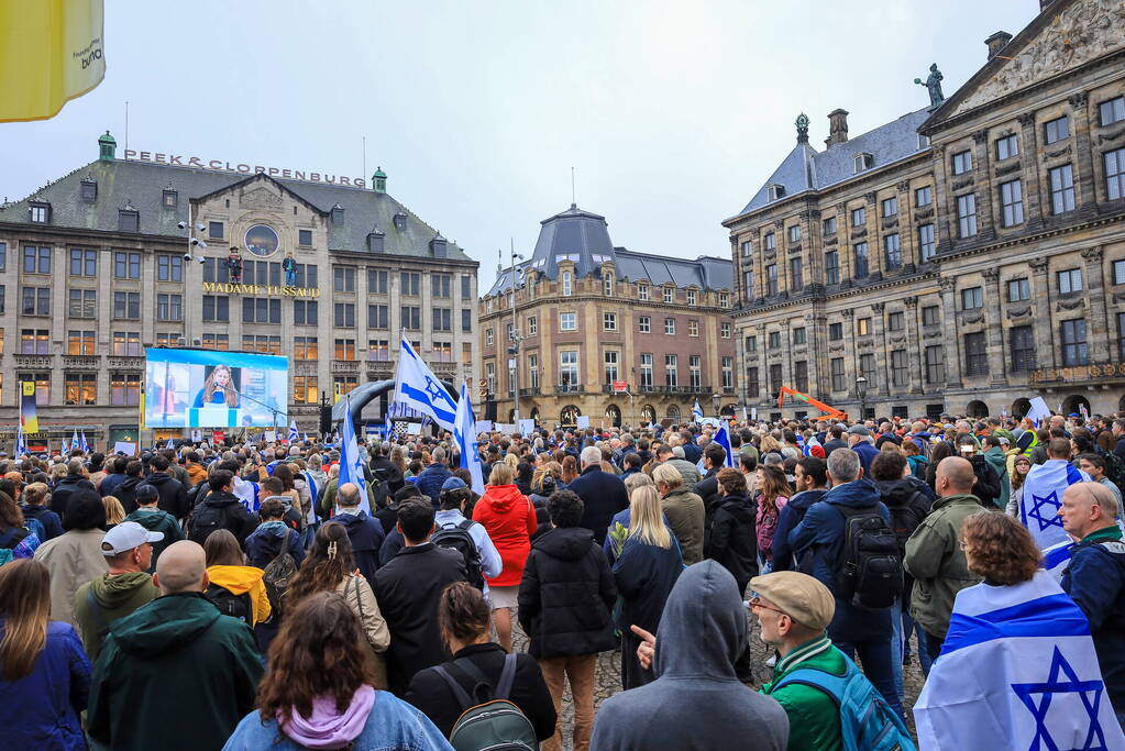 Manifestatie voor Israël druk bezocht