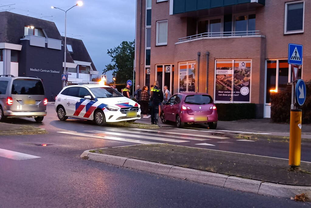 Fietser aangereden bij rotonde